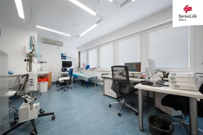 Prodej komerční nemovitosti, Praha - Stodůlky, V hůrkách, 1325 m2
