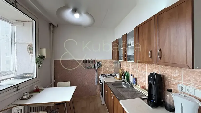 Prodej bytu 3+1, Chrudim, Na Větrníku, 72 m2