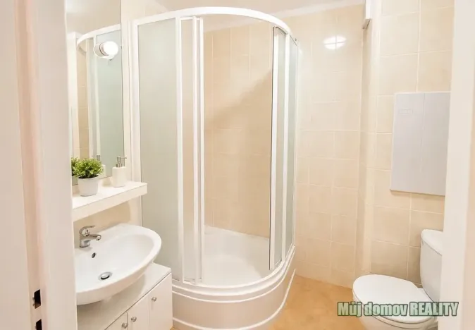 Pronájem bytu 2+kk, Praha - Krč, Na strži, 41 m2