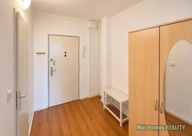 Pronájem bytu 2+kk, Praha - Krč, Na strži, 41 m2