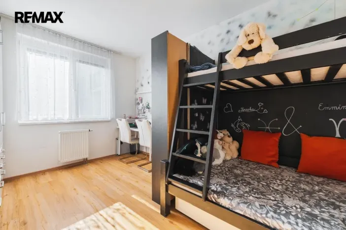 Pronájem bytu 3+kk, Praha - Čakovice, Hakenova, 75 m2