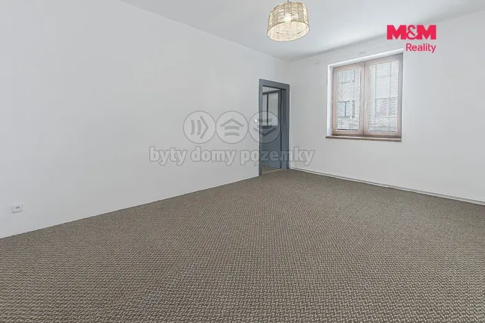 Pronájem bytu 2+1, Kutná Hora - Hlouška, Benešova, 58 m2