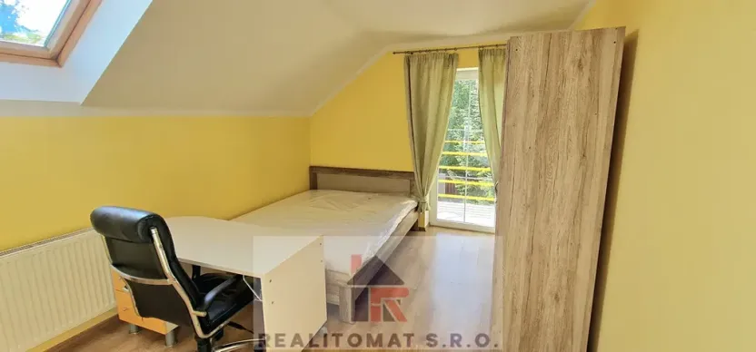 Pronájem rodinného domu, Šestajovice, Ve Skále, 160 m2