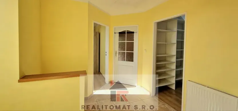Pronájem rodinného domu, Šestajovice, Ve Skále, 160 m2