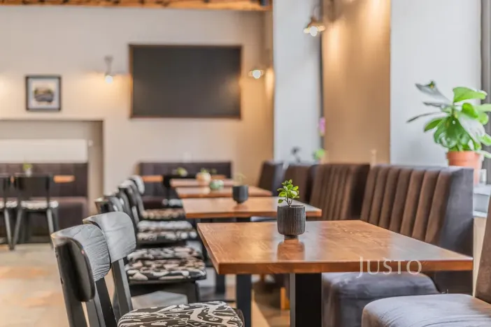 Pronájem restaurace, Praha - Bubeneč, Čs. armády, 133 m2