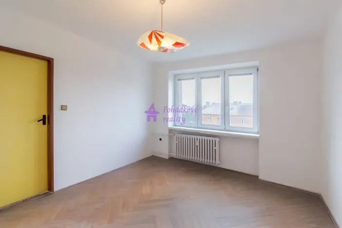 Prodej bytu 2+1, Olomouc - Nové Sady, Myslbekova, 54 m2