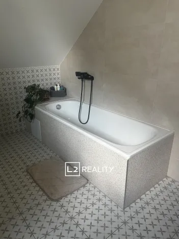 Pronájem bytu 2+kk, Hovorčovice, Souběžná, 80 m2