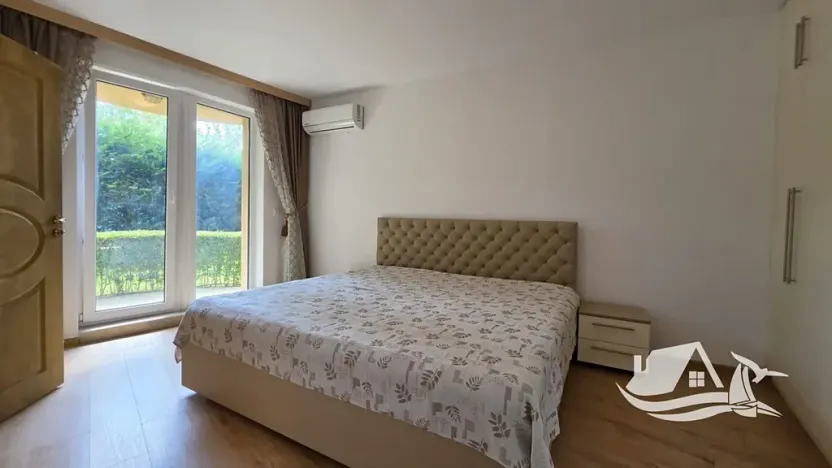 Prodej bytu 2+kk, Nesebar, Bulharsko, 63 m2