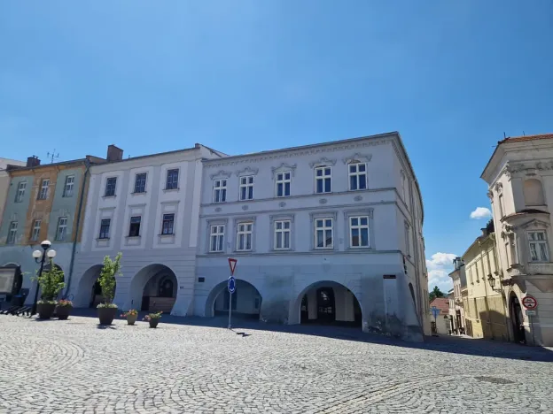 Pronájem obchodního prostoru, Příbor, náměstí Sigmunda Freuda, 153 m2