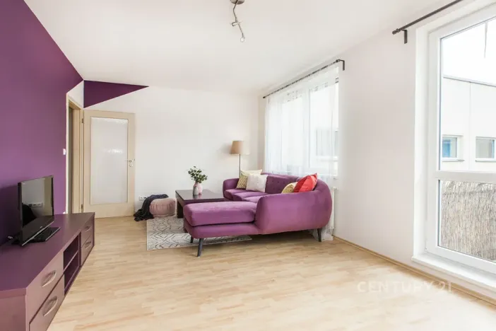 Prodej bytu 2+kk, Praha - Hostavice, U Hostavického potoka, 55 m2