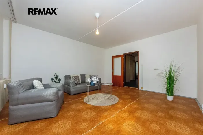 Prodej bytu 3+1, Praha - Modřany, Platónova, 74 m2