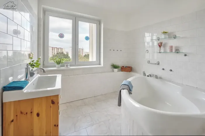 Prodej bytu 3+1, Praha - Záběhlice, Hlavní, 72 m2