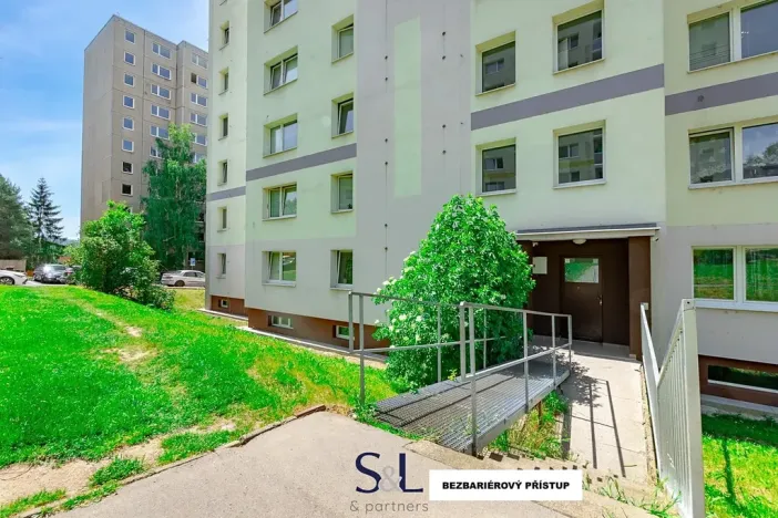 Pronájem bytu 3+1, Děčín, Čsl. partyzánů, 75 m2