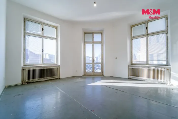 Pronájem bytu 3+1, Plzeň - Vnitřní Město, Zbrojnická, 121 m2