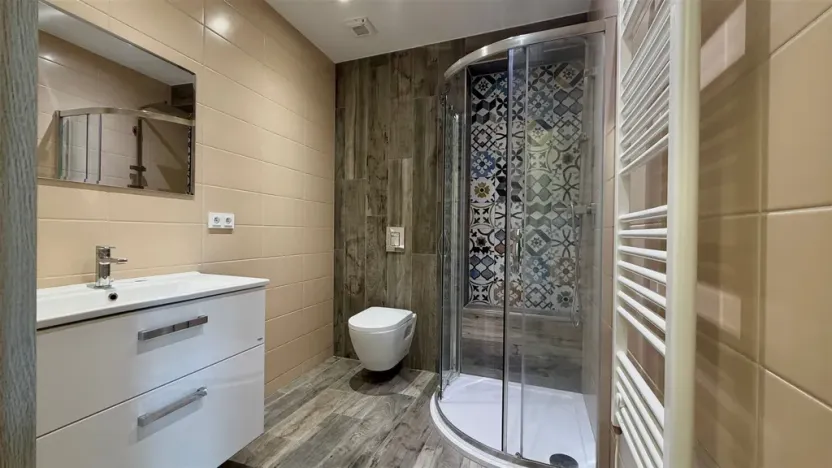 Pronájem bytu 2+kk, Cheb, Osvobození, 50 m2