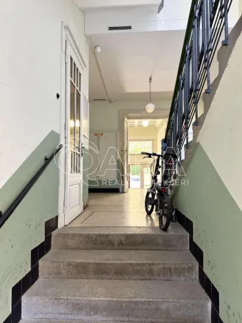 Pronájem kanceláře, Praha - Bubeneč, Bubenečská, 60 m2