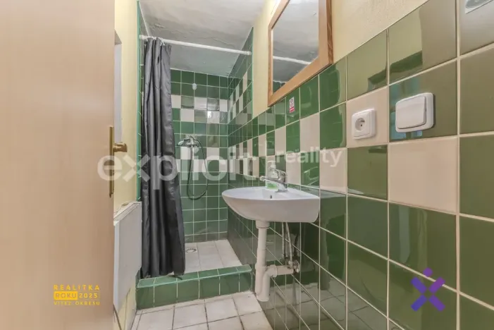 Prodej chaty, Bystřice pod Lopeníkem, 172 m2