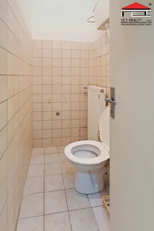 Pronájem obchodního prostoru, Praha - Žižkov, Husitská, 47 m2