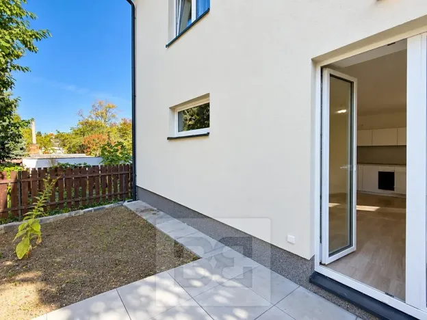 Pronájem bytu 1+kk, Praha - Hodkovičky, Havlovického, 22 m2