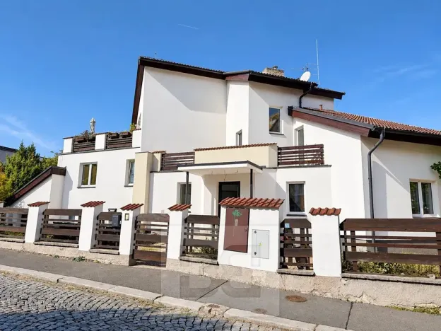 Pronájem bytu 1+kk, Praha - Hodkovičky, Havlovického, 22 m2
