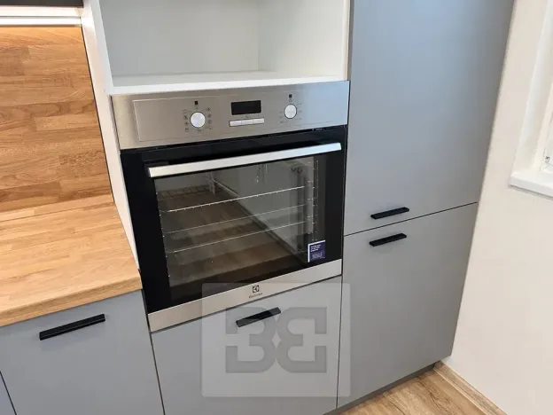 Pronájem bytu 3+1, Hodonín, nám. Osvobození, 75 m2