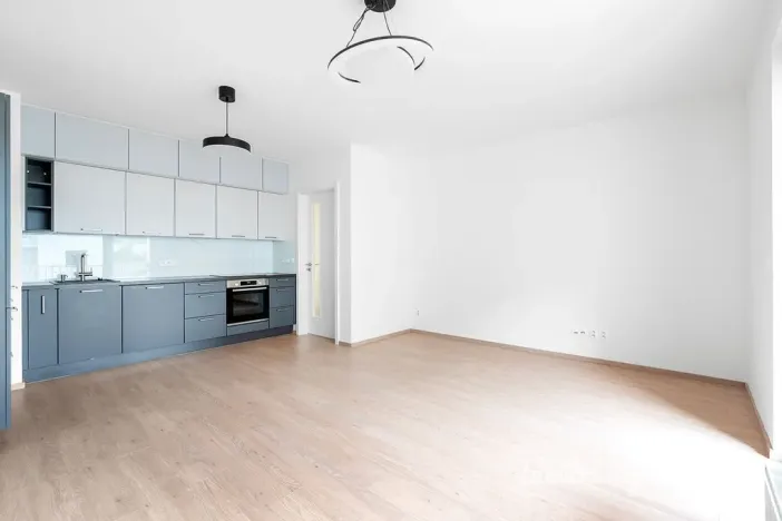 Pronájem bytu 3+kk, Praha - Vysočany, Strnadových, 89 m2