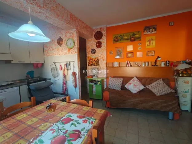 Prodej bytu 3+1, Scalea, Itálie, Via Lauro, 65 m2