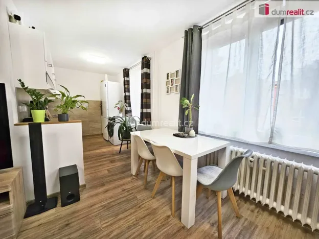 Pronájem bytu 2+1, Lovosice, Kostelní, 54 m2