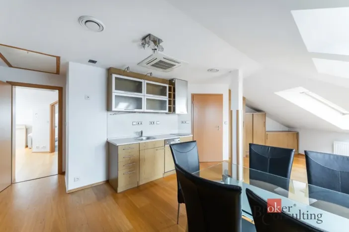 Prodej bytu 3+kk, Praha - Suchdol, Suchdolské náměstí, 101 m2