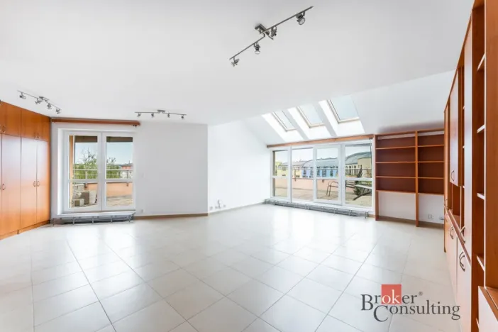 Prodej bytu 3+kk, Praha - Suchdol, Suchdolské náměstí, 101 m2