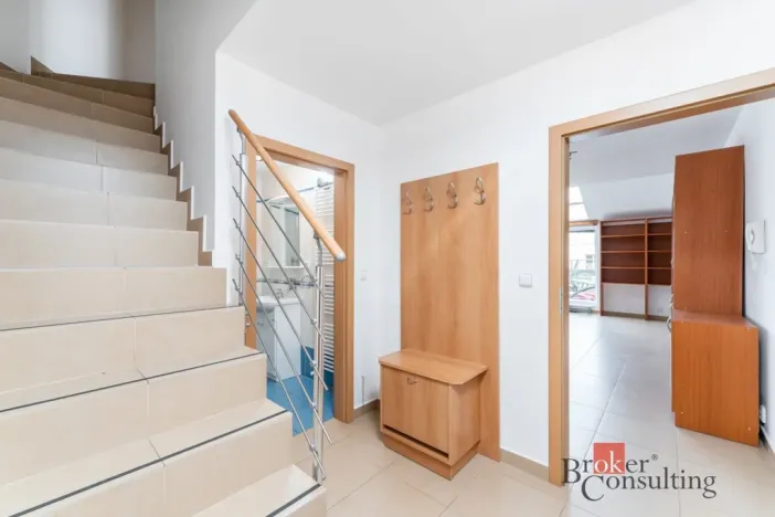Prodej bytu 3+kk, Praha - Suchdol, Suchdolské náměstí, 101 m2