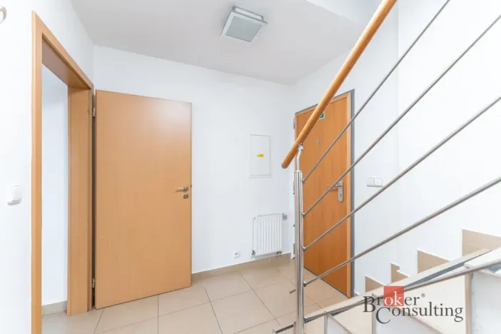 Prodej bytu 3+kk, Praha - Suchdol, Suchdolské náměstí, 101 m2