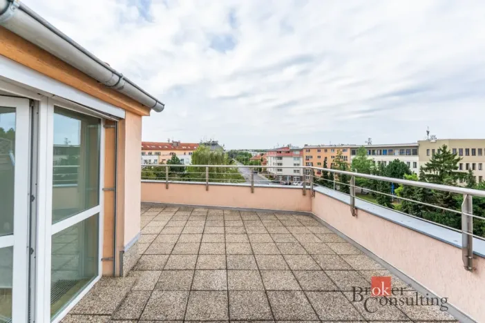 Prodej bytu 3+kk, Praha - Suchdol, Suchdolské náměstí, 101 m2