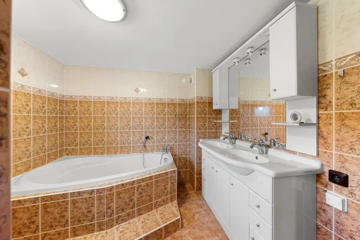 Prodej rodinného domu, Horní Řepčice, 472 m2