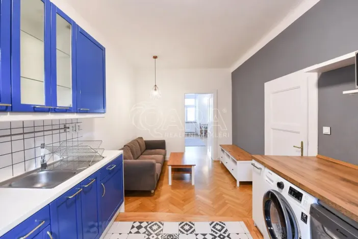 Pronájem bytu 2+kk, Praha - Nusle, Táborská, 56 m2