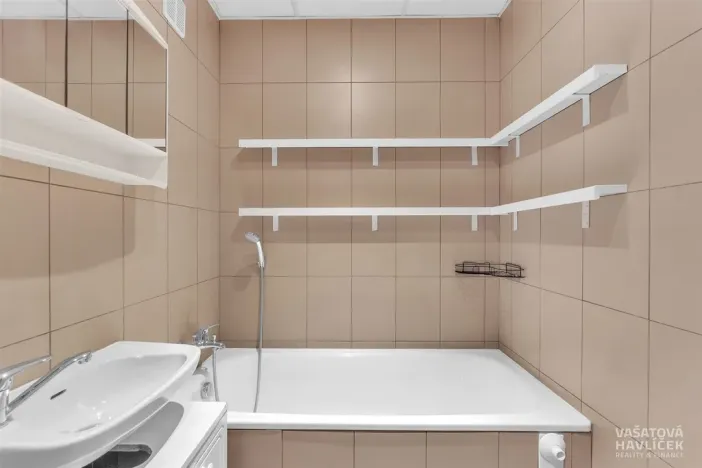 Prodej bytu 3+1, Hradec Králové - Moravské Předměstí, Formánkova, 80 m2