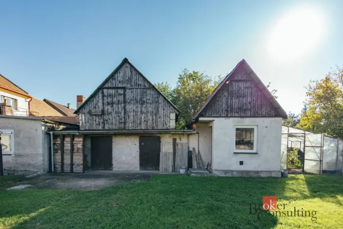 Prodej rodinného domu, Běrunice, Hlavní, 220 m2