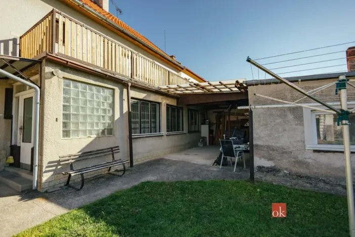 Prodej rodinného domu, Běrunice, Hlavní, 220 m2