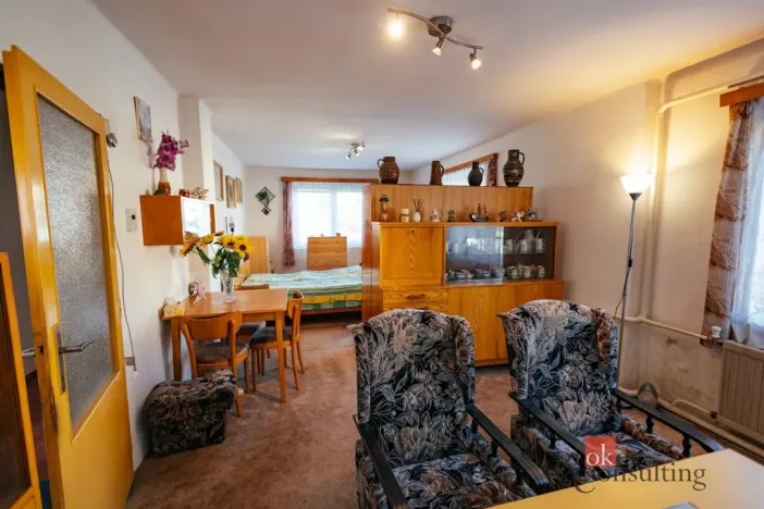 Prodej rodinného domu, Běrunice, Hlavní, 220 m2