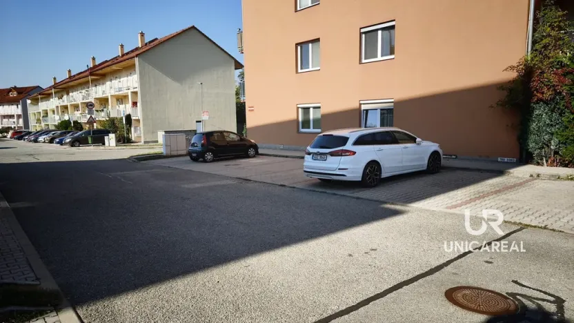 Pronájem komerční, Kuřim, Metelkova