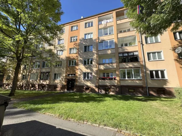Pronájem bytu 2+1, 55 m², Kollárova, Ostrov