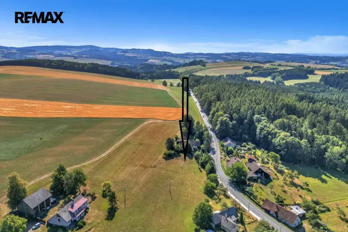 Prodej komerčního pozemku, Nekoř, 1779 m2
