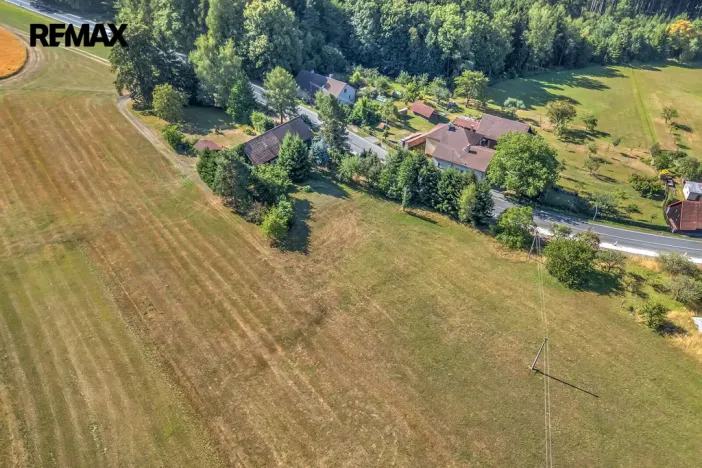 Prodej komerčního pozemku, Nekoř, 1779 m2