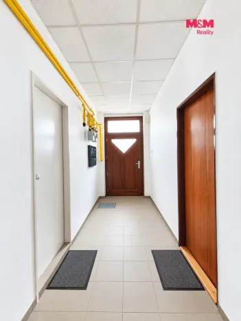 Pronájem obchodního prostoru, Praha - Prosek, Prosecká, 56 m2