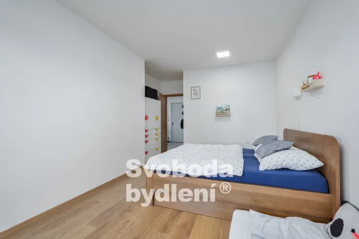 Prodej bytu 2+kk, Kralupy nad Vltavou - Lobeček, J. Wolkera, 58 m2