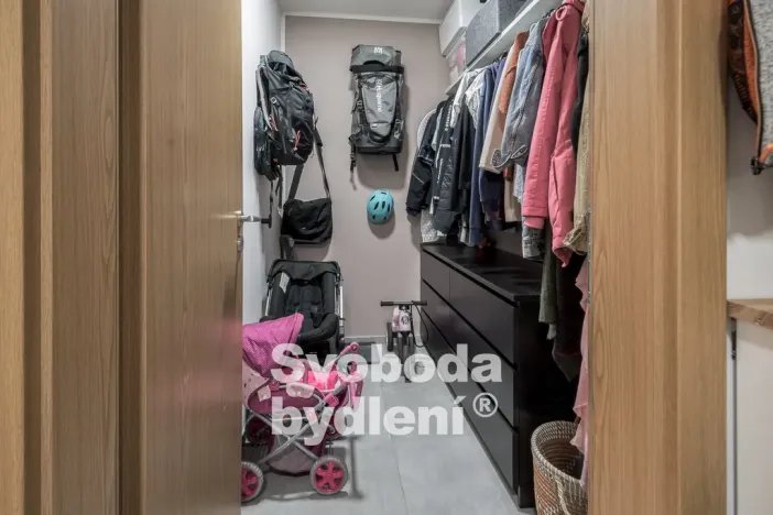 Prodej bytu 2+kk, Kralupy nad Vltavou - Lobeček, J. Wolkera, 58 m2