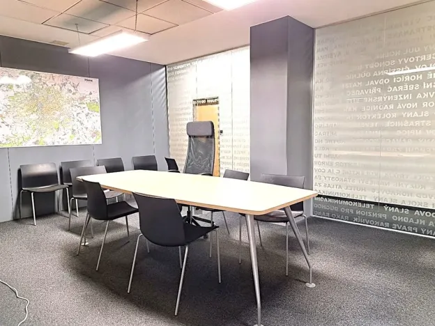Pronájem kanceláře, Praha - Motol, Plzeňská, 321 m2