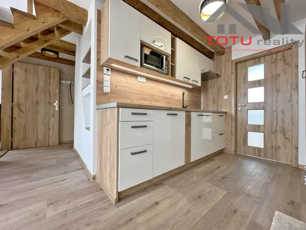 Pronájem bytu 3+kk, Jaroměř, Královédvorská, 66 m2