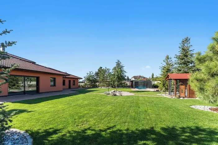 Prodej rodinného domu, Velké Přítočno, Sluneční, 350 m2