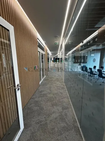 Pronájem kanceláře, Ostrava - Moravská Ostrava, náměstí Biskupa Bruna, 558 m2
